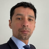 Louis-Antoine Michelet - Journaliste Économique - TV Finance
