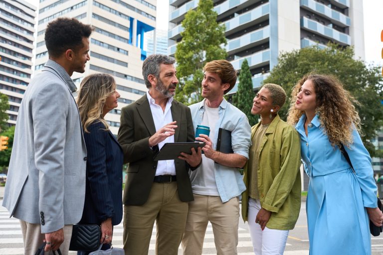 4 idées de challenges pour motiver votre force de vente - Upsell force de vente