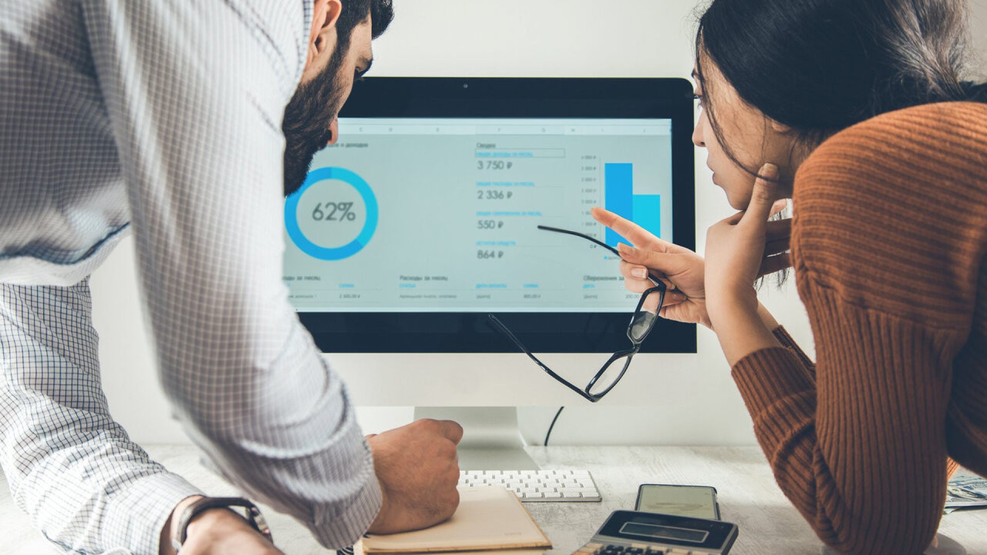 Où part mon budget quand j’externalise ma force de vente ?